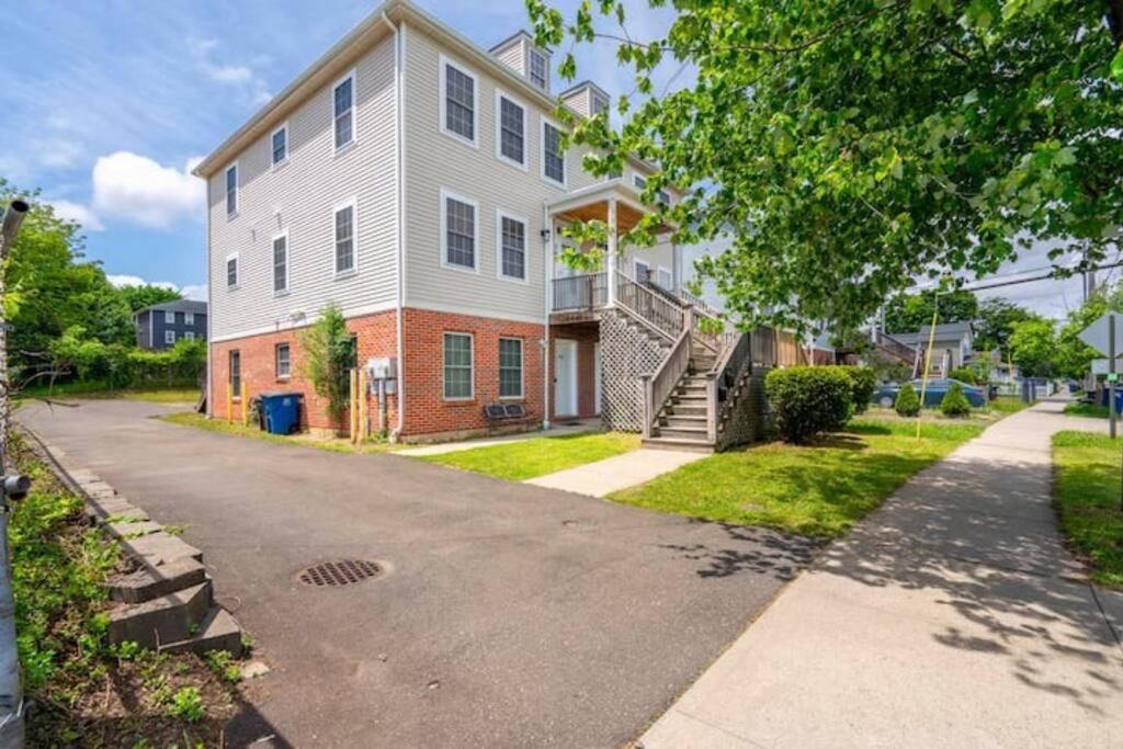 Gorgeous Waterfront 2 Bedroom 1 Bath Modern Home. New Haven Exterior foto